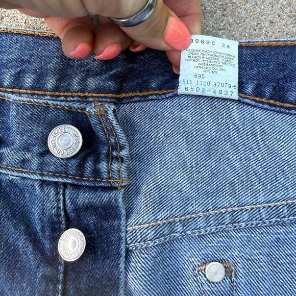 Vintage Y2K Levi's 502 Super Low Button Fly Blue Jeans Jr. 32x32 (fit smaller) - Picture 3 of 14